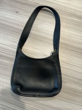 Coach Black Leather Vintage Mini Ergo